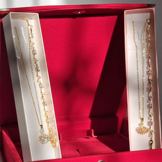 Colleier Swan and Bracelet Tulip